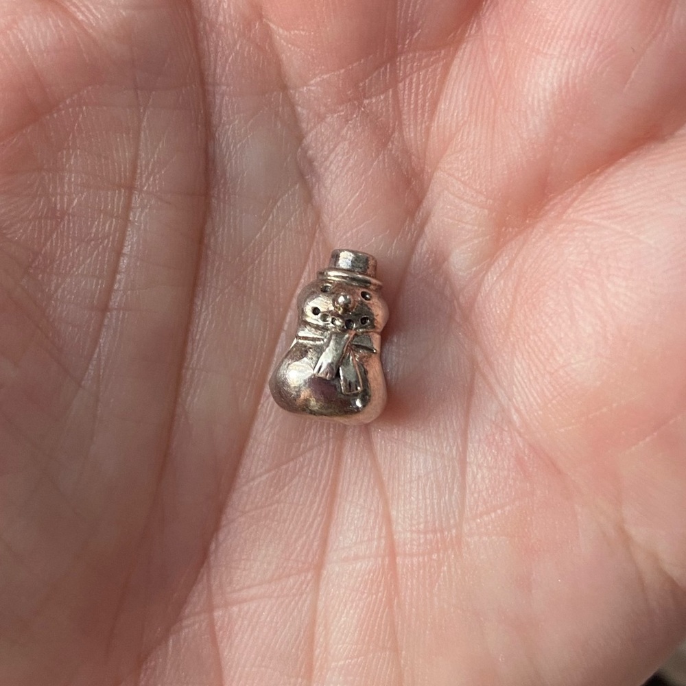 Pandora snowman charm
